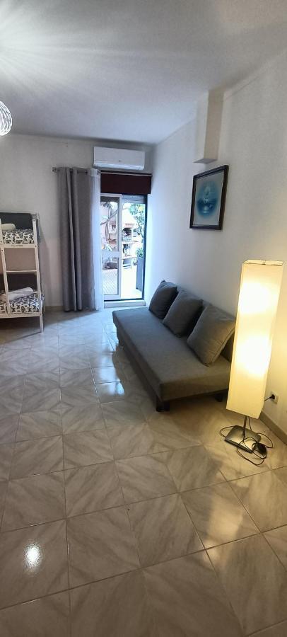 Casa de férias Duplex em Sesimbra Esterno foto